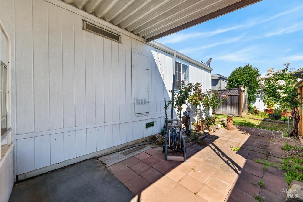 310 Ginger Way
