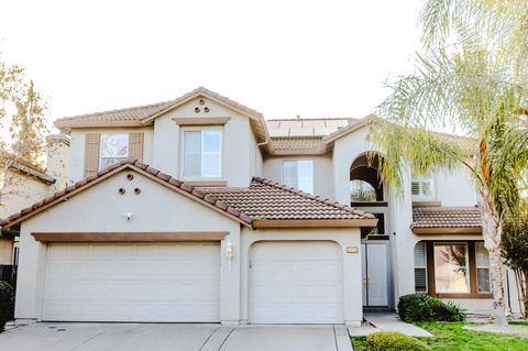 10208 Jenny Lynn Way Elk Grove CA 95757