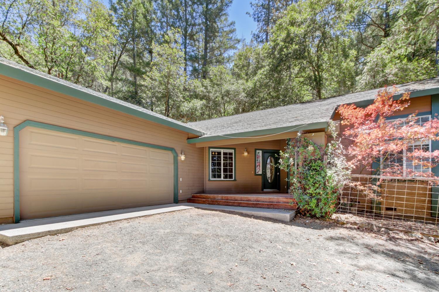 1900 Peaceful Valley Road