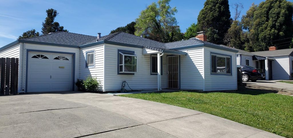 Photo of 3117 Wilart Drive, San Pablo, CA 94806 (MLS # 226037308)