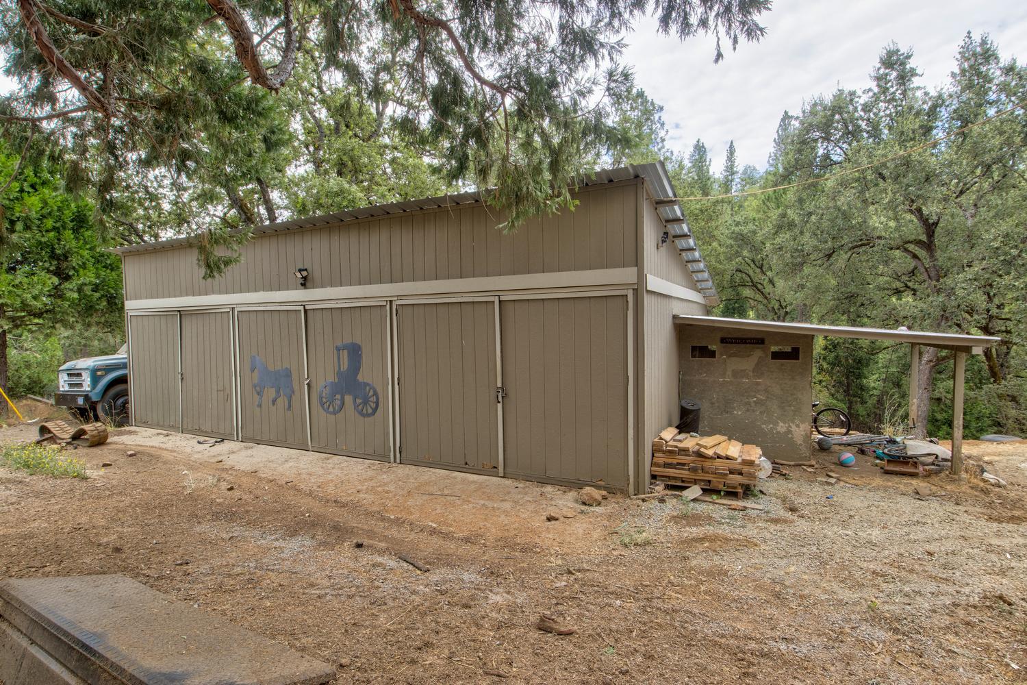 8706 Hidden Valley Road