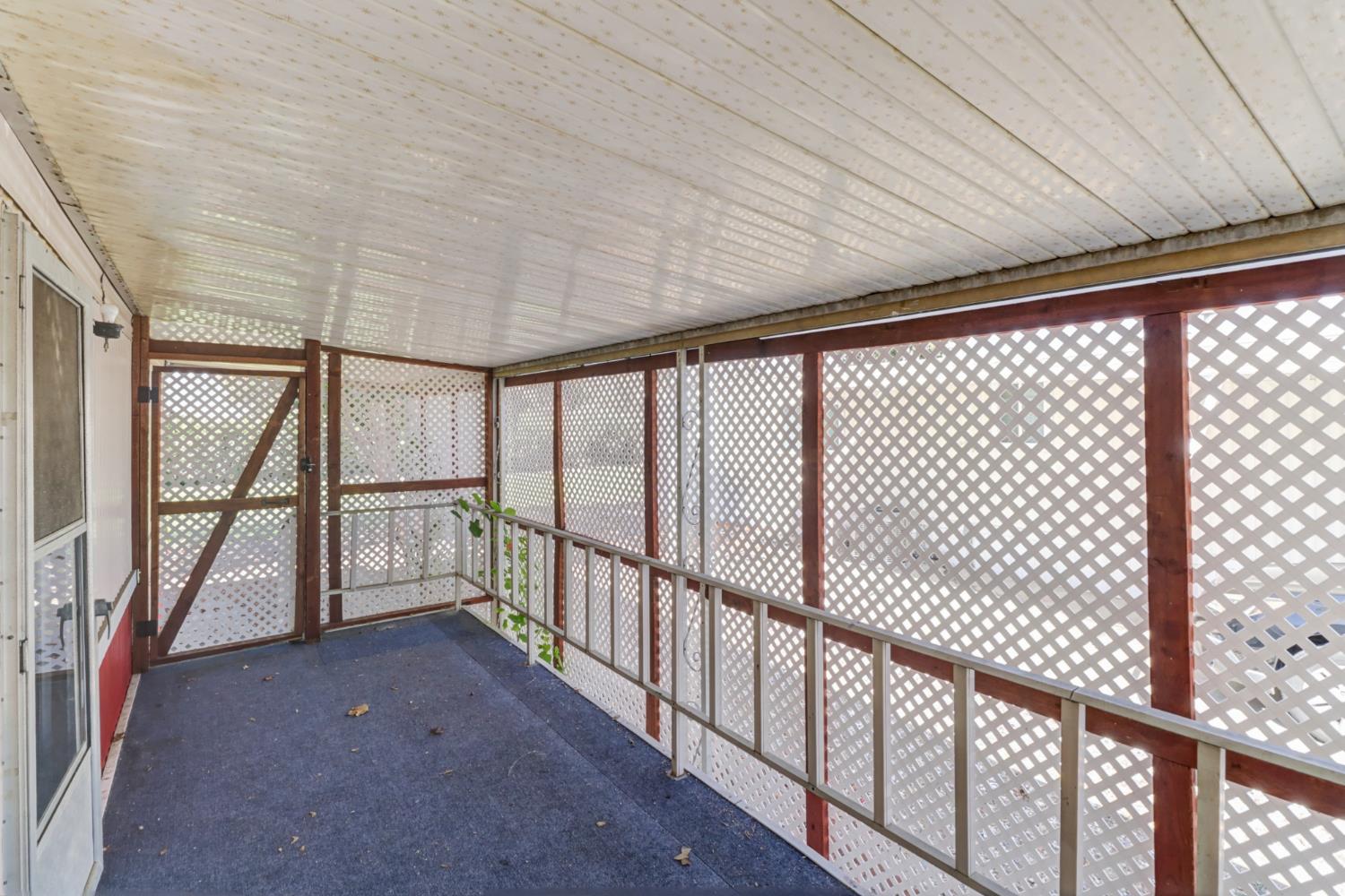 8665 Florin Road 21