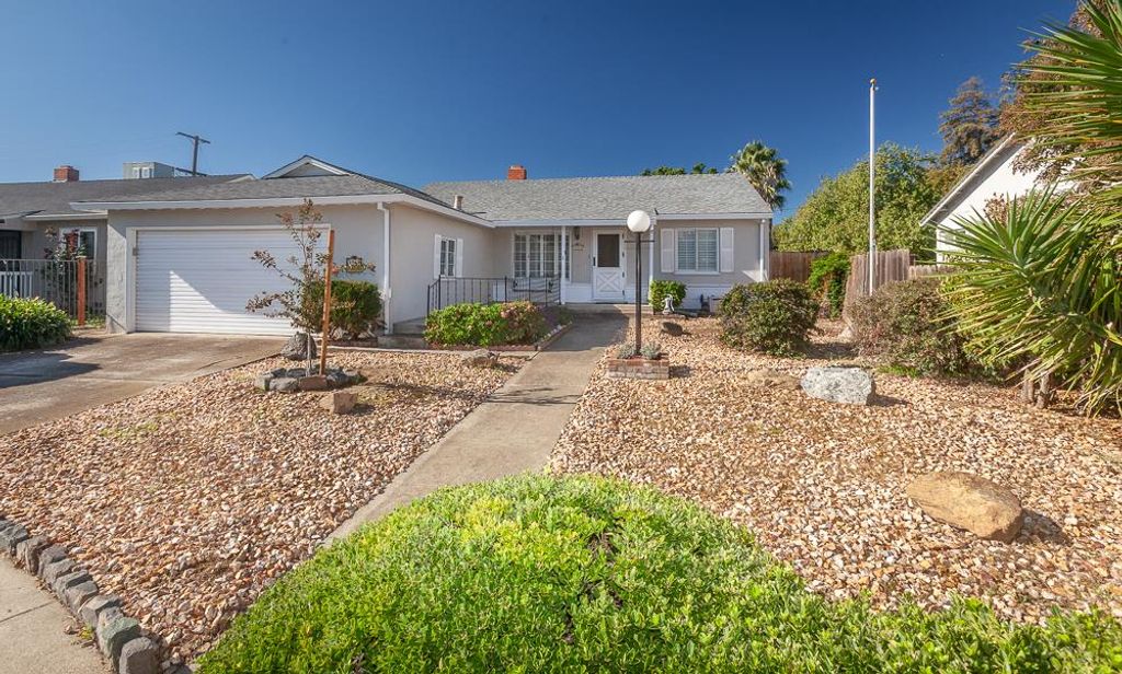 Photo of 3943 Nina Avenue, Stockton, CA 95204 (MLS # 225138282)