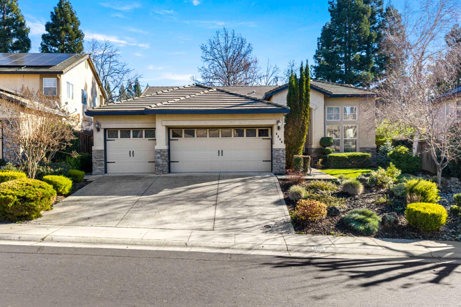 5205 Parkford Circle