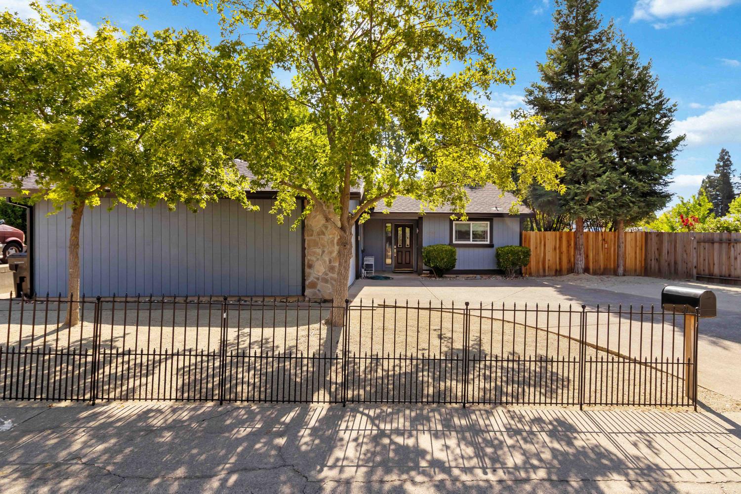 6548 Indian River Drive