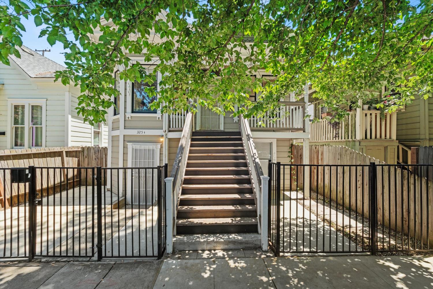 325 15th Street