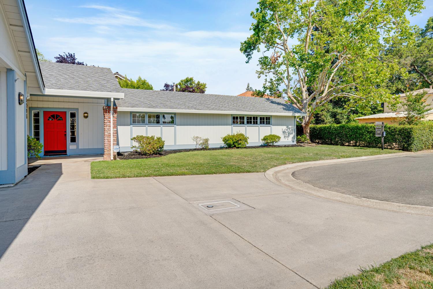 5206 Sirbuck Way