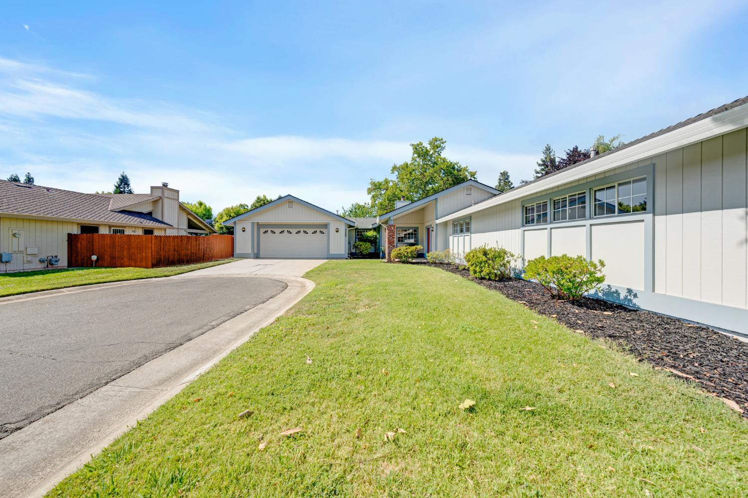 5206 Sirbuck Way