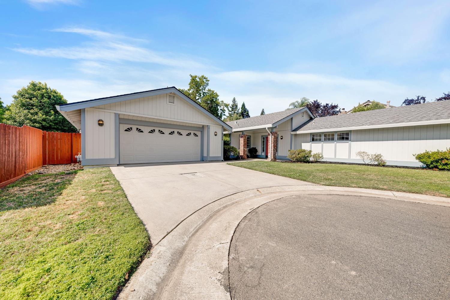 5206 Sirbuck Way