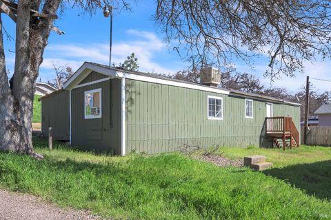 15815 37TH Avenue Clearlake CA 95422