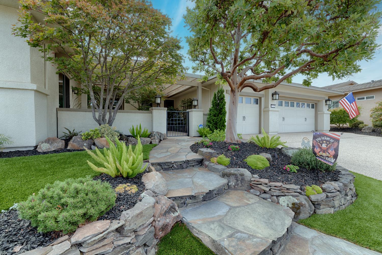2185 Sutter View Lane