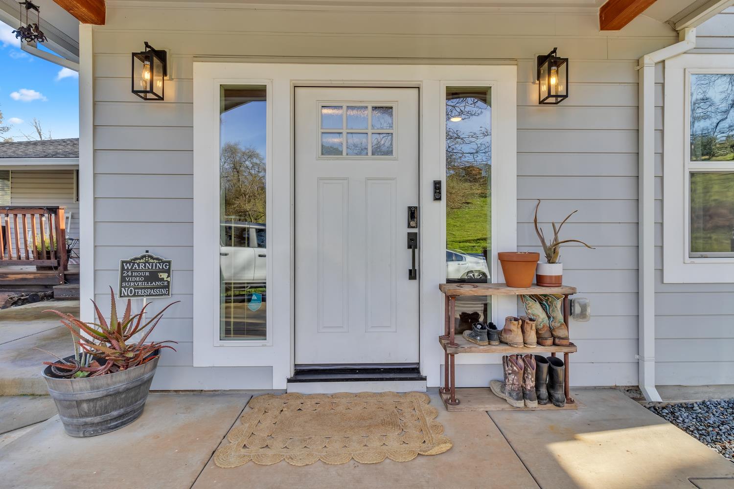 4891 Creekside Drive