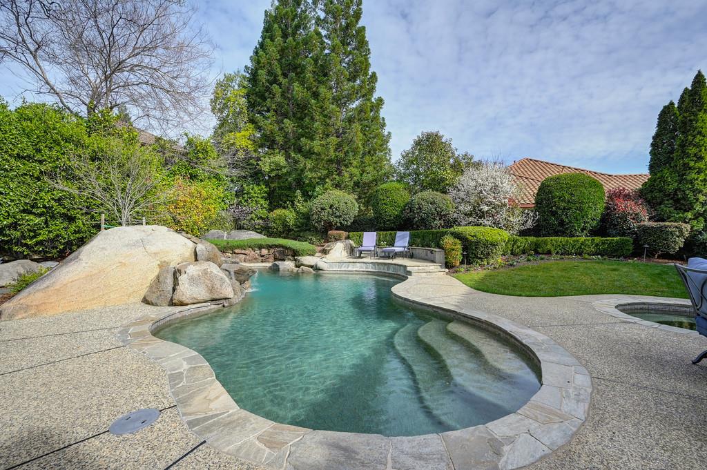 5876 Granite Hills Drive