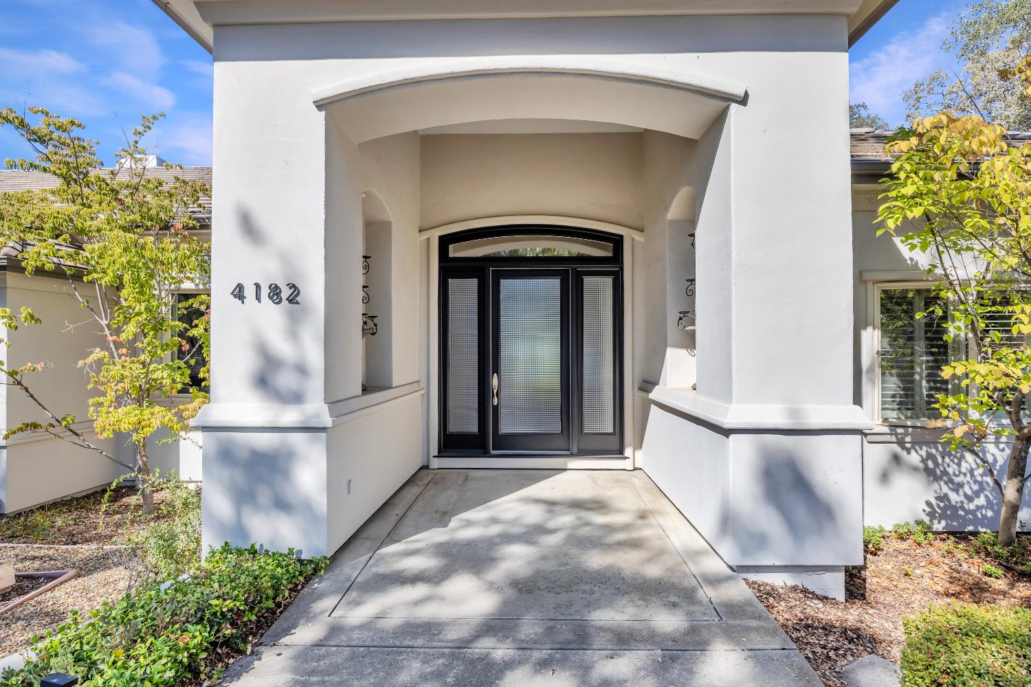 4182 Greenview Drive