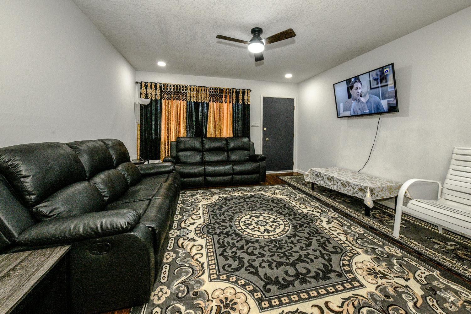 7129 Canaveral Way
