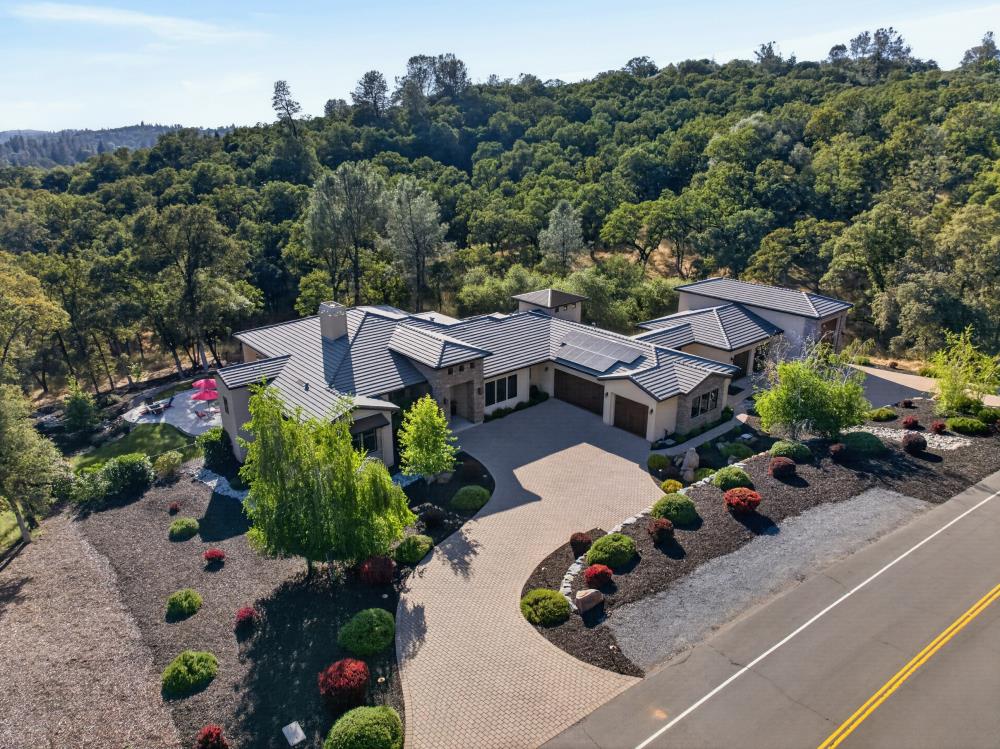 23310 Darkhorse Drive