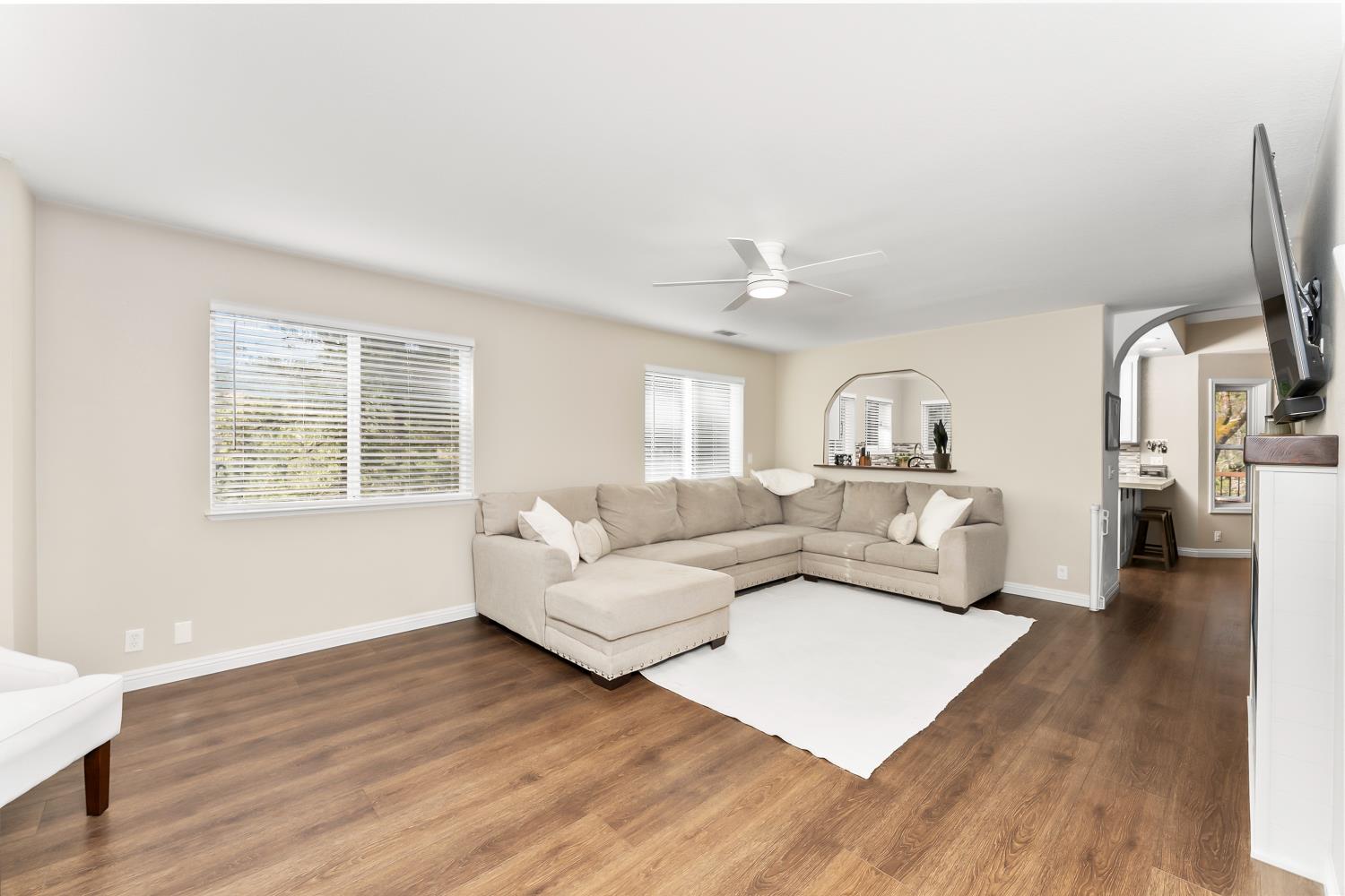 2911 Pioneer Hill Road