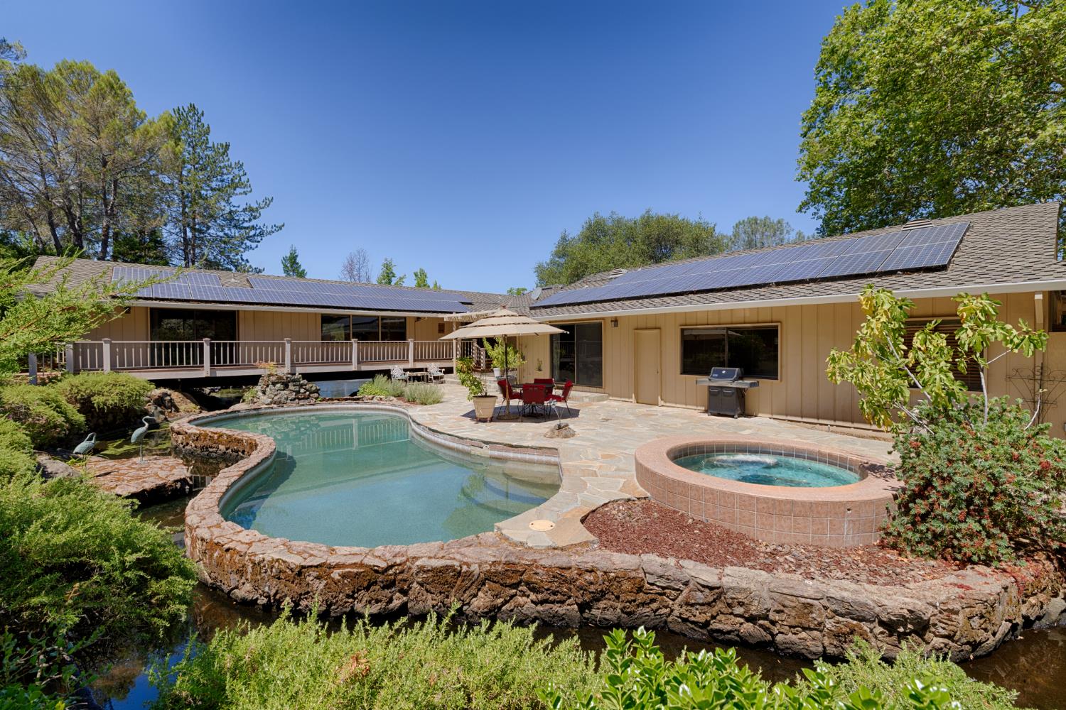 8860 Auburn Valley Road