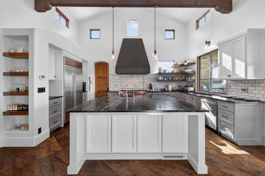 Photo of 3268 Bordeaux Drive, El Dorado Hills, CA 95762 (MLS # 226008543)