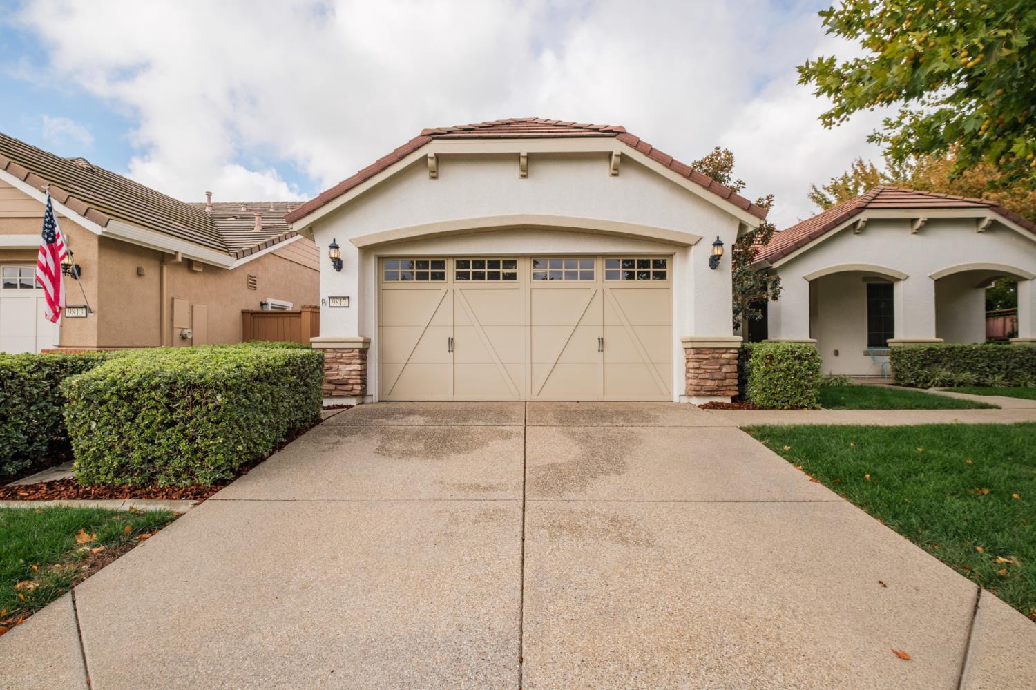 9817 Westminster Way