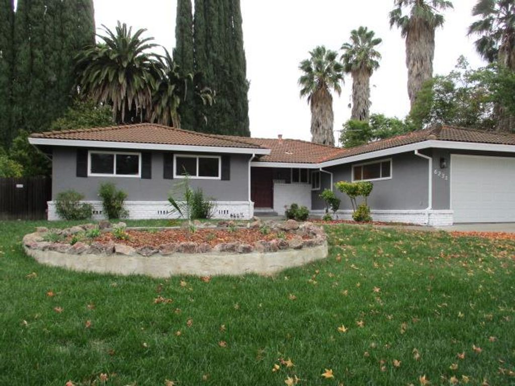Photo of 6235 Allenport Way, Sacramento, CA 95831 (MLS # 225136732)