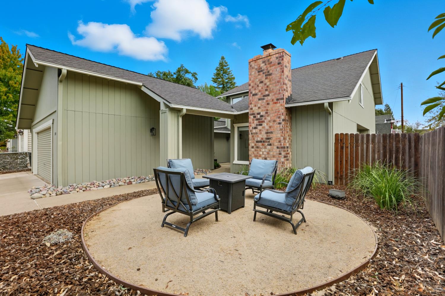 3408 Grant Park Drive