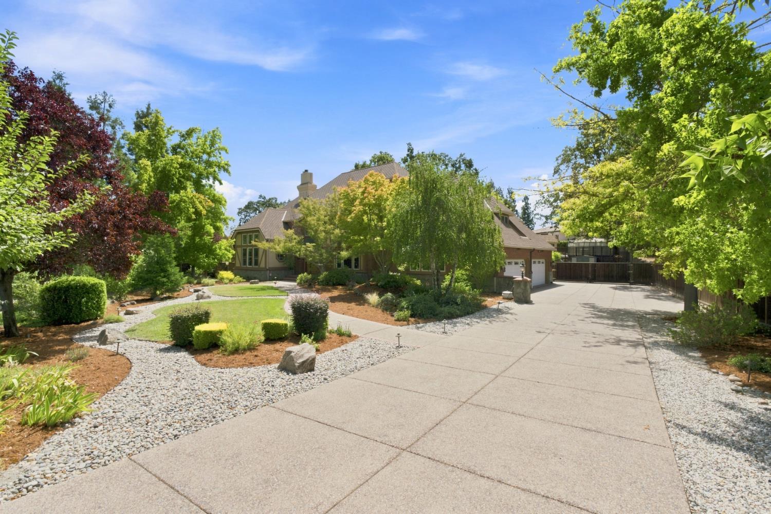 35 Alamo Oaks Lane