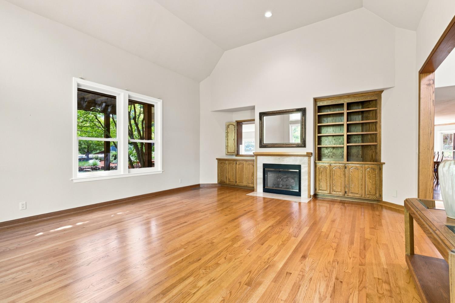 35 Alamo Oaks Lane