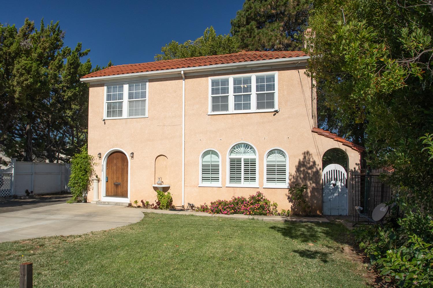 938 Live Oak Boulevard