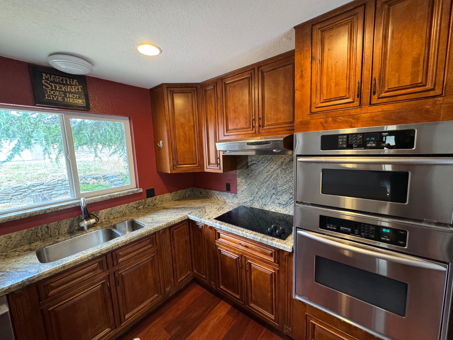 1063 Skyline Drive