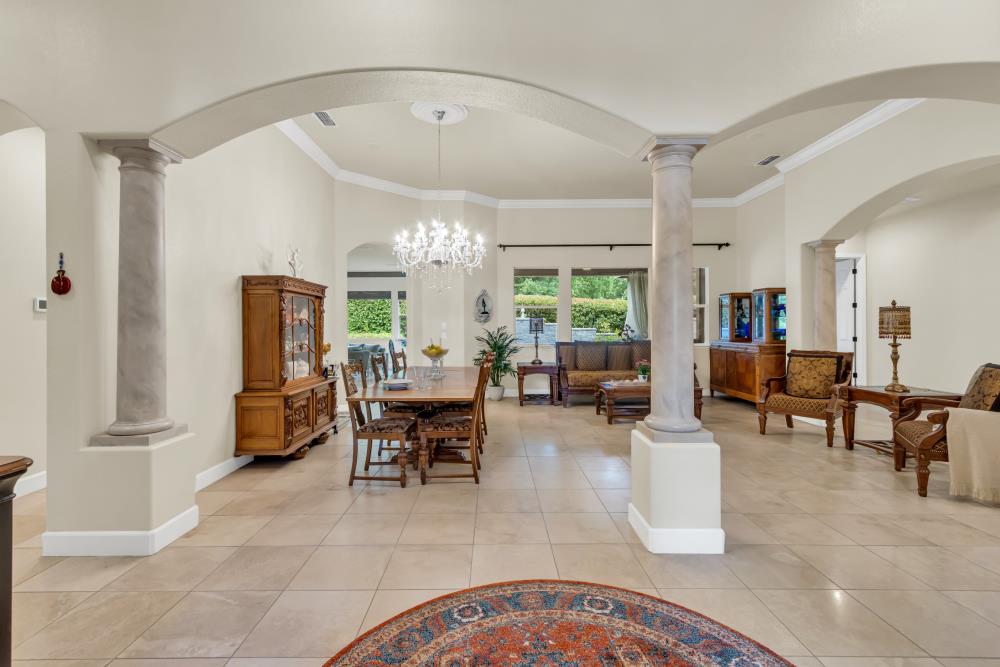 1086 Souza Drive