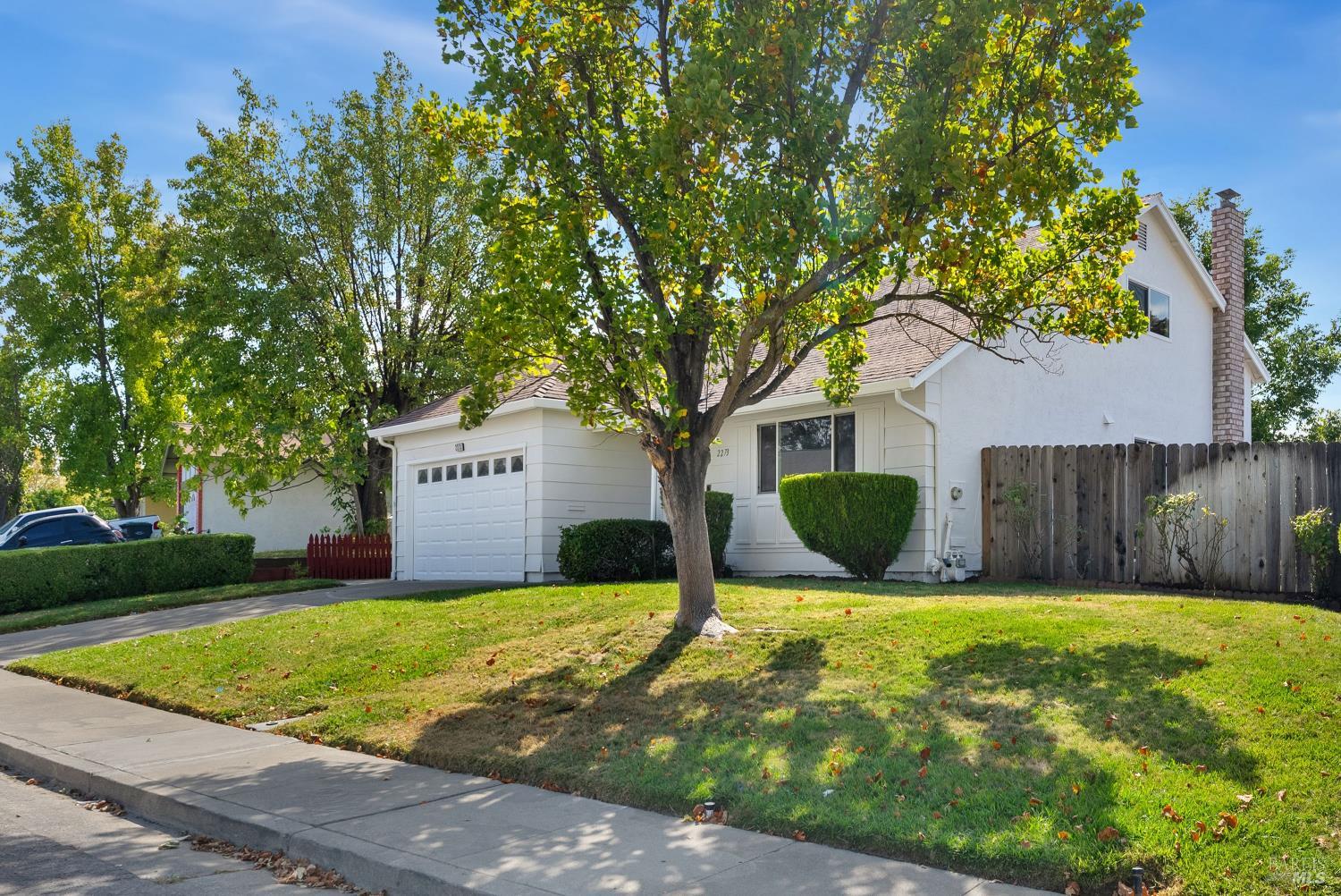 2273 Ross Place