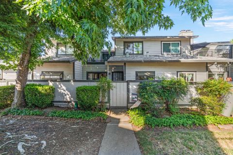 6233 Oak Valley Lane Citrus Heights CA 95621