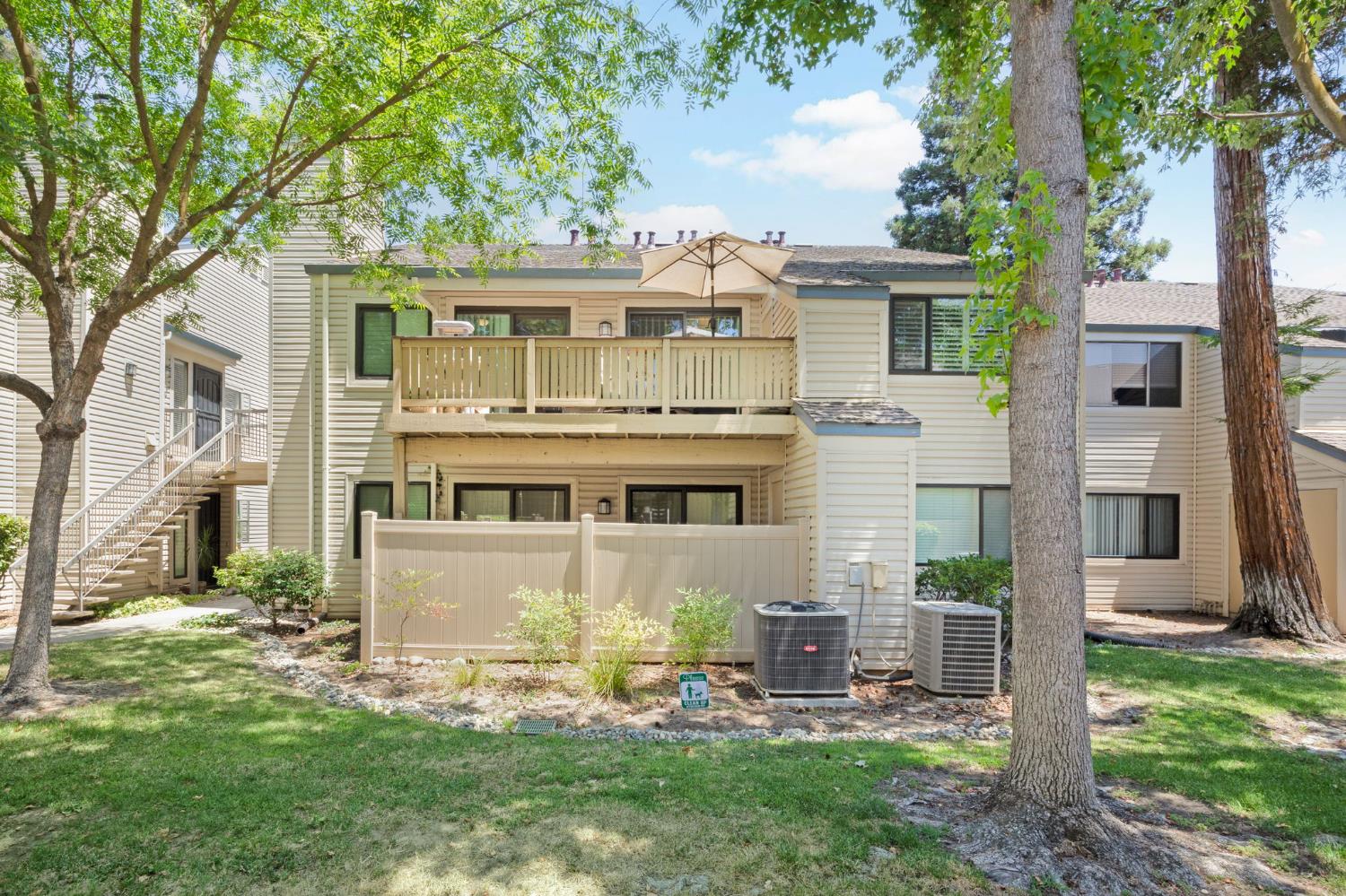 2280 Hurley Way 66