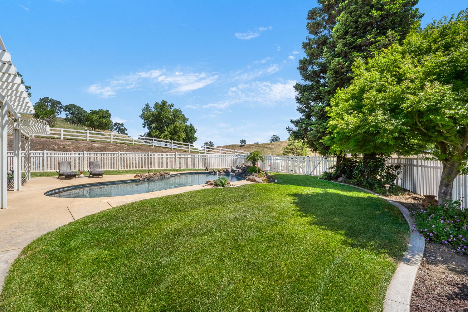 1401 Lawson Way