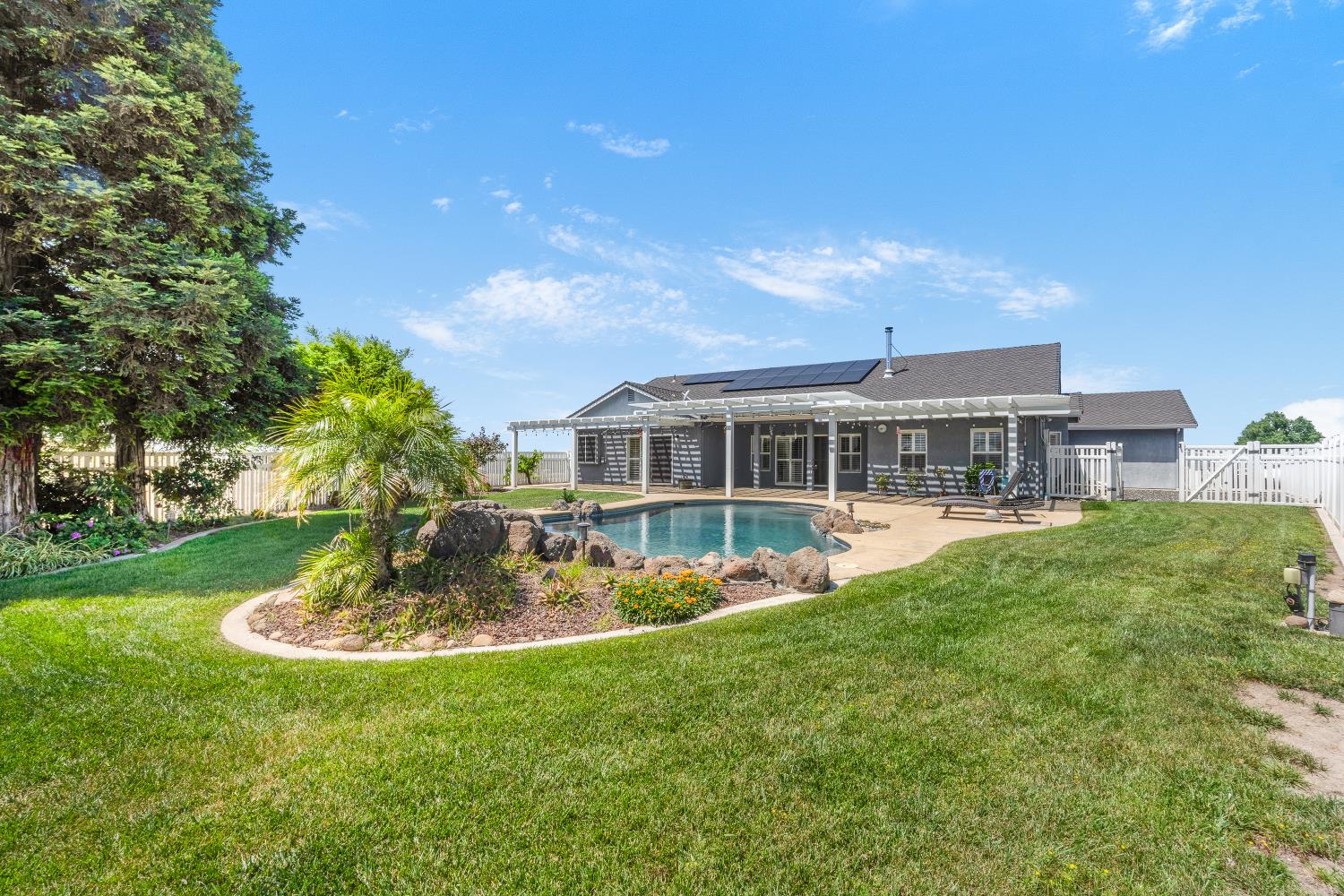 1401 Lawson Way
