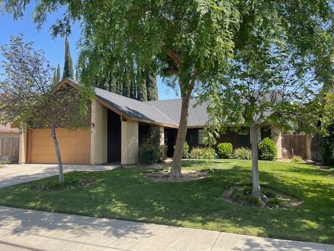1306 River Valley Circle, Modesto, CA 95351 - MLS#: 225046954