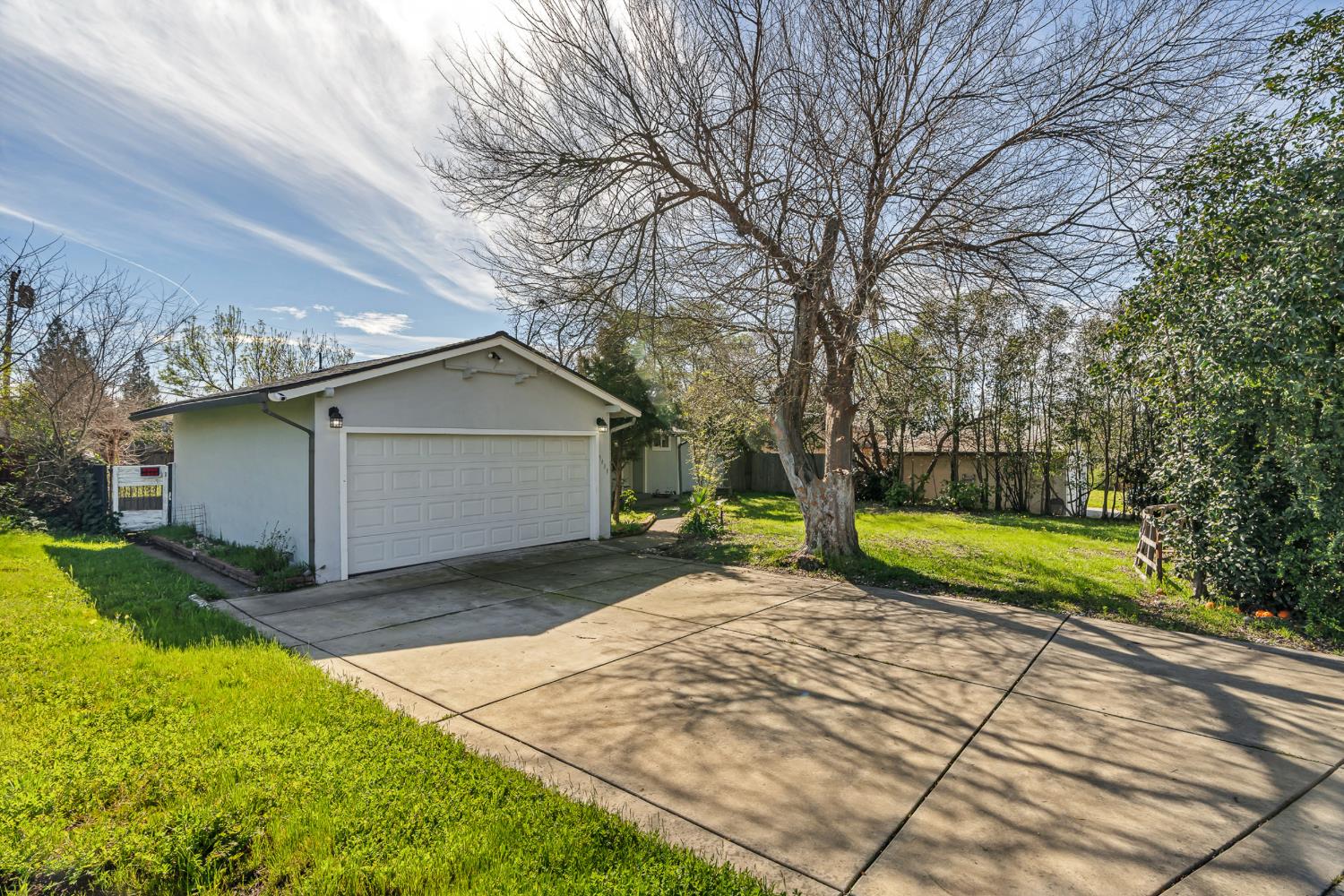 7408 Westgate Drive