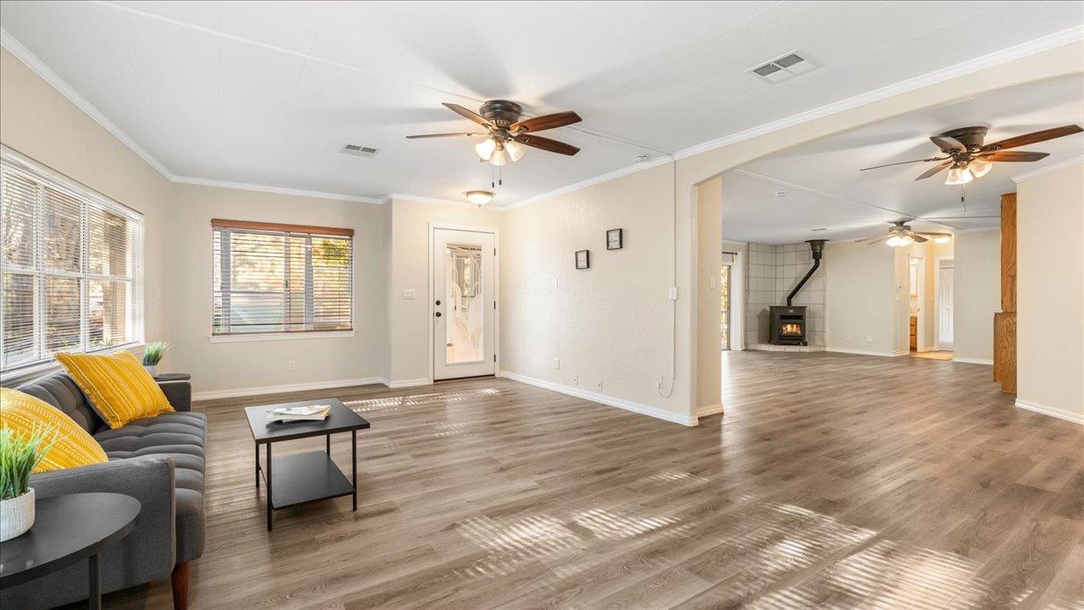 Applegate, California 95703, United States, 2 Bedrooms Bedrooms, ,2 BathroomsBathrooms,Residential,Active,253370