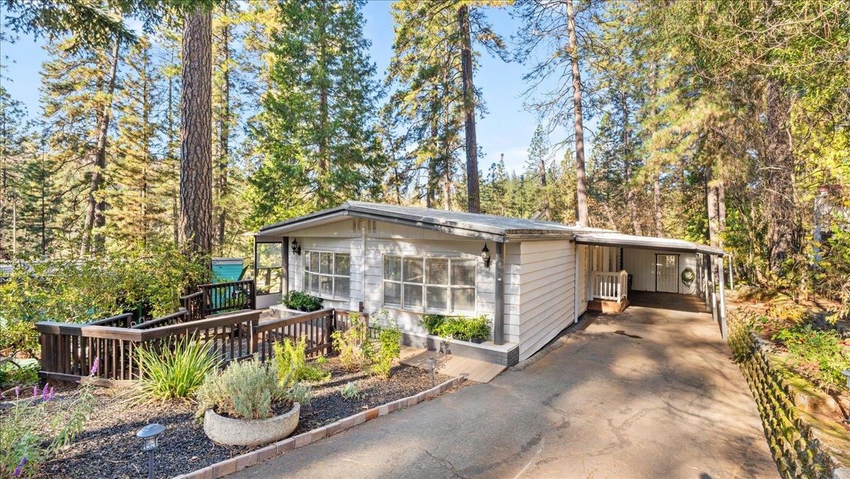 Applegate, California 95703, United States, 2 Bedrooms Bedrooms, ,2 BathroomsBathrooms,Residential,Active,253370