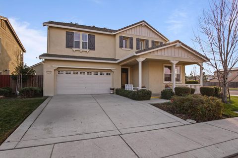 1394 Burton Way Manteca CA 95337