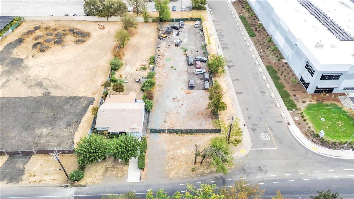 4504 Raley Boulevard