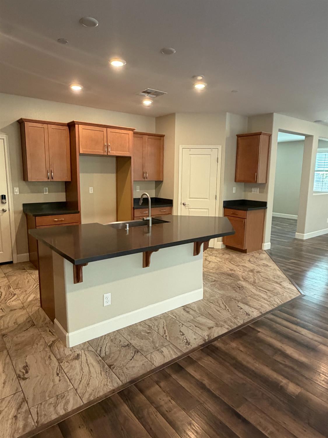 3243 Haskell Way