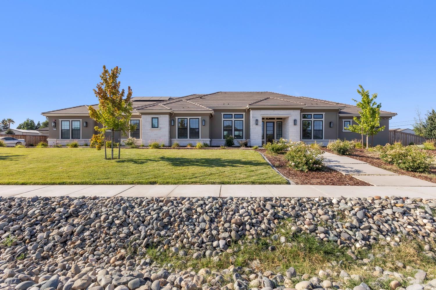 3100 Saffron Lane