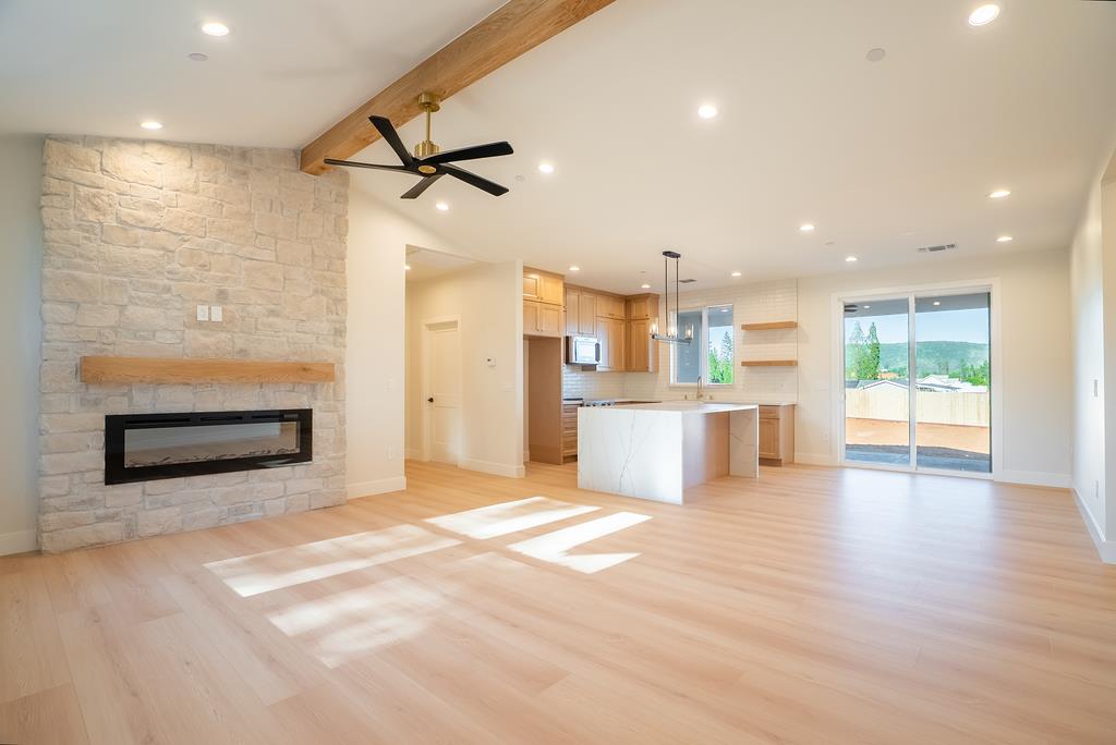 6092 Maxwood Drive