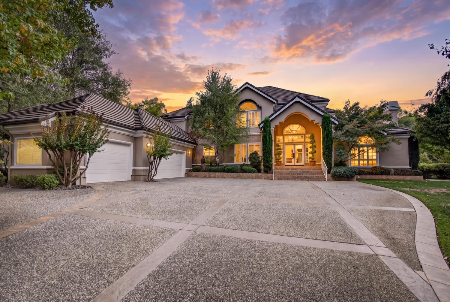 7762 Winding Way