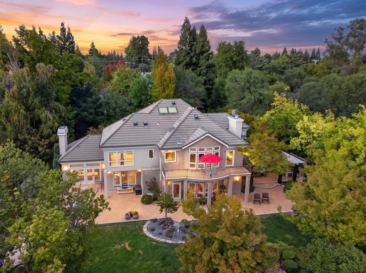 7762 Winding Way
