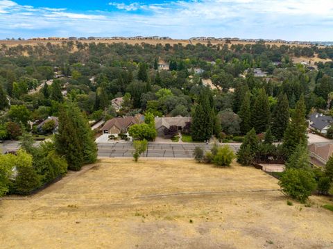 MLS: 225061117