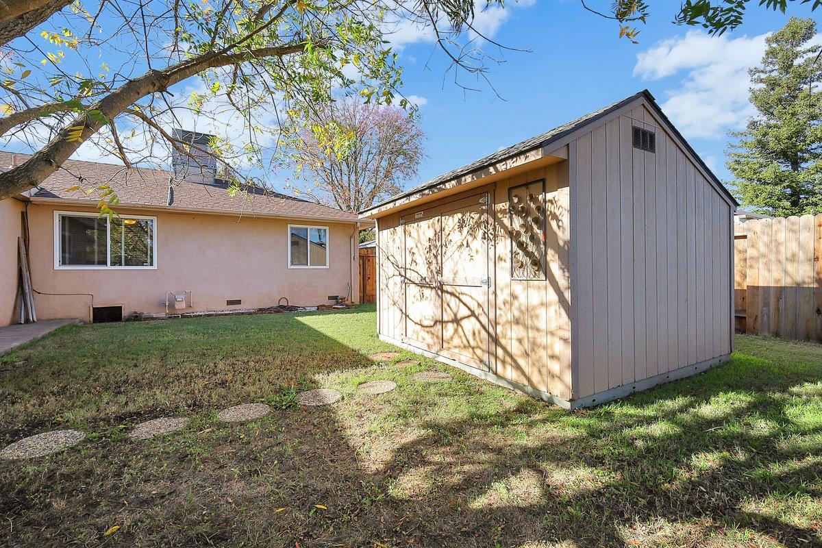 Marysville, California 95901, United States, 3 Bedrooms Bedrooms, ,2 BathroomsBathrooms,Residential,Active,248212