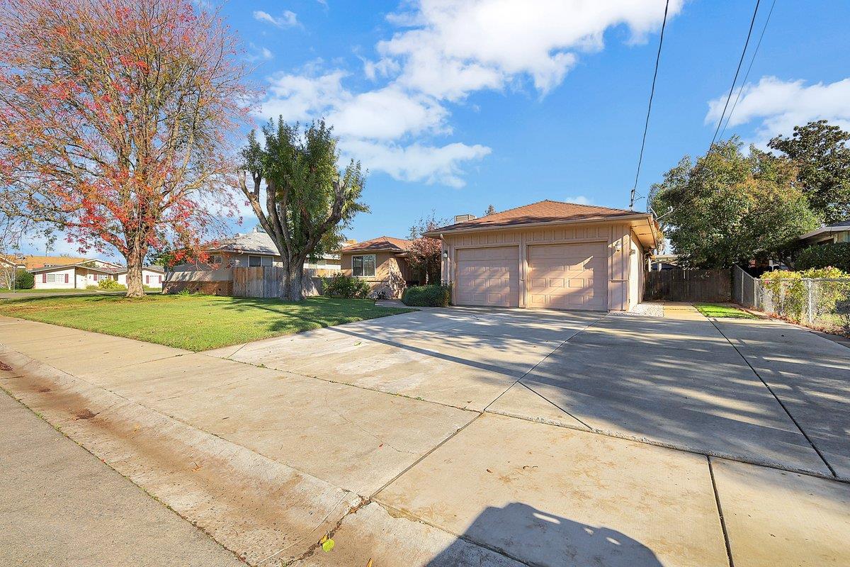 1423 Covillaud Street